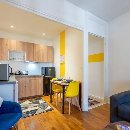 Le Dedieu - Hypercentre Garage Gratuit Wifi Netflix Amazon Prime Villeurbanne
